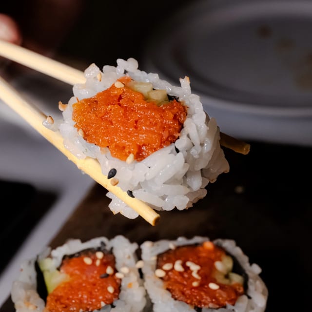 Spicy Tuna Roll & Bagel Roll Platter (C).