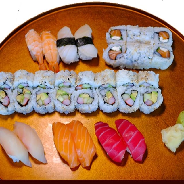 Sakura 34 Piece Roll & Nigiri Combo.