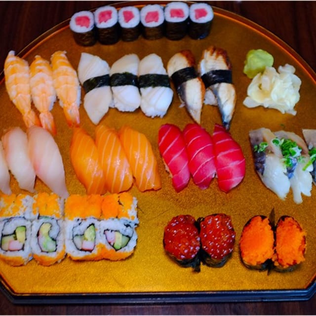 Ayame Platter (38 Pieces).
